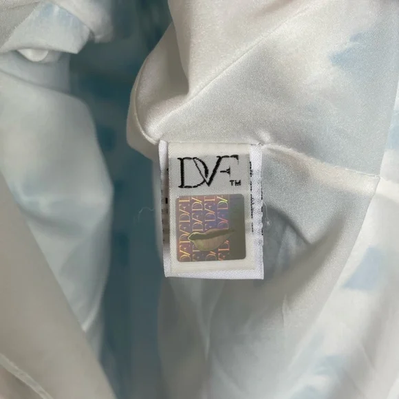 NWOT 🆕 DIANE VON FURSTENBERG Blue Floral Print Dress - Picture 6 of 7